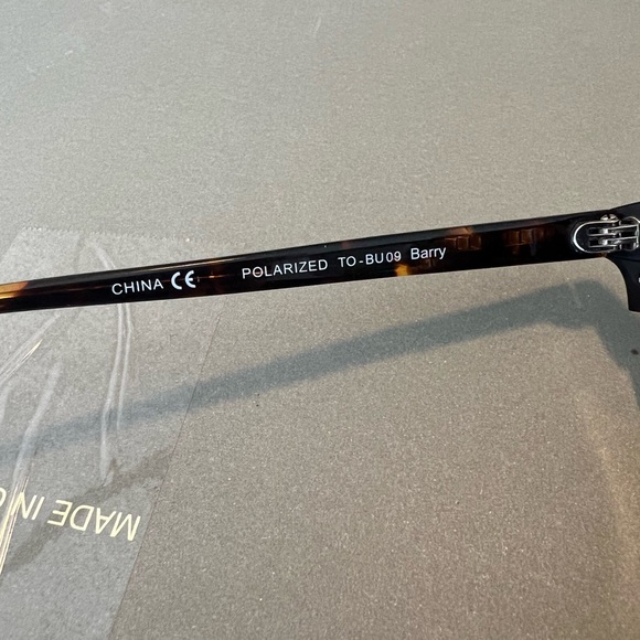 DIFF polarized sunglasses - Picture 2 of 5